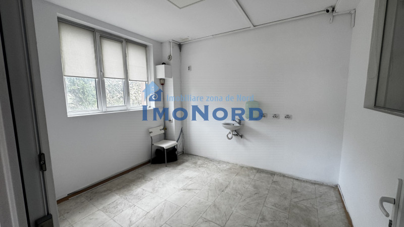 Vânzare vila 12 camere Sisești