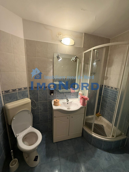 Vânzare apartament de 3 camere Decebal- vedere stradala