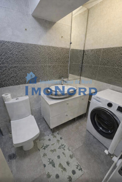 Vânzare apartament de 3 camere Piața Alba-Iulia Unirii