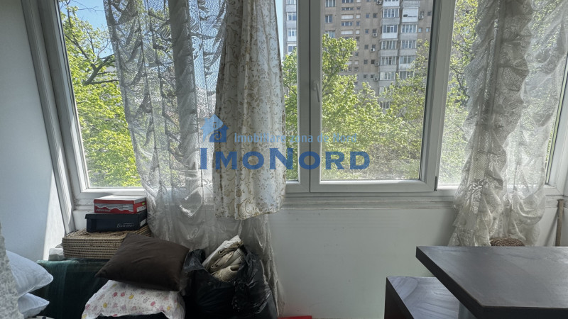 Vânzare apartament de 2 camere Titan- metrou 1 Decembrie 1918