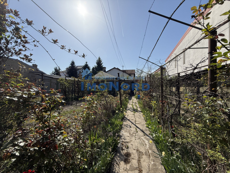 Casa demolabila/renovabila langa Lacul Grivita 
