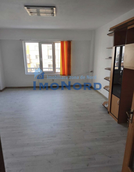 Vânzare apartament de 3 camere Calea Calarasilor- Muncii