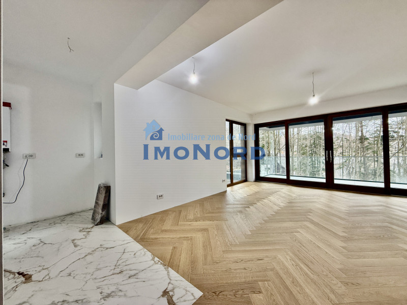 Apartament la parter cu gradina privata,  în Foresti Sinaia 