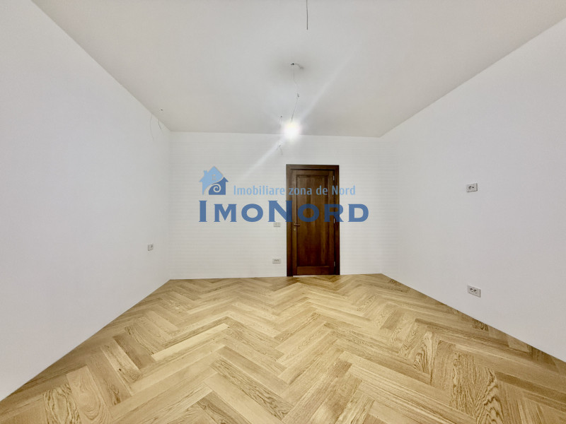 Apartament la parter cu gradina privata,  în Foresti Sinaia 