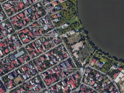 Casa demolabila langa Lacul Grivita  si Metrou Bazilescu