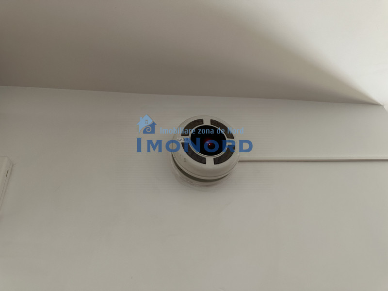 Metrou Aviatorilor - birou acces stradal 