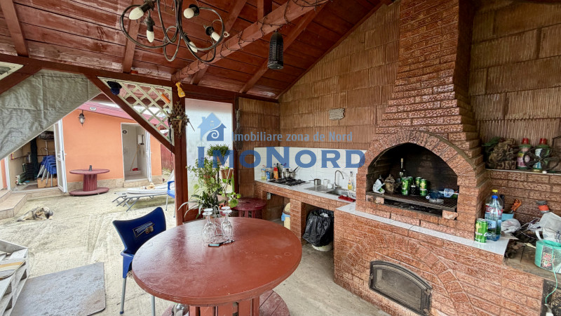 Tunari casă în Dimieni – 3 camere, curte amenajată, grădină cu seră, parcare