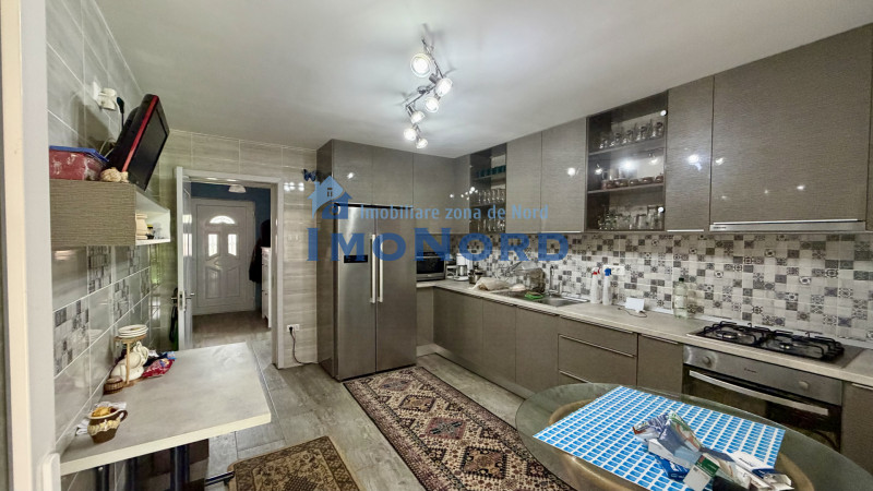 Tunari casă în Dimieni – 3 camere, curte amenajată, grădină cu seră, parcare