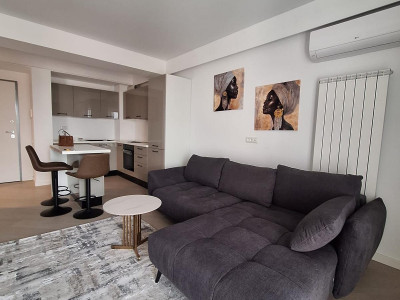 Închiriere apartament de 2 camere Cortina North