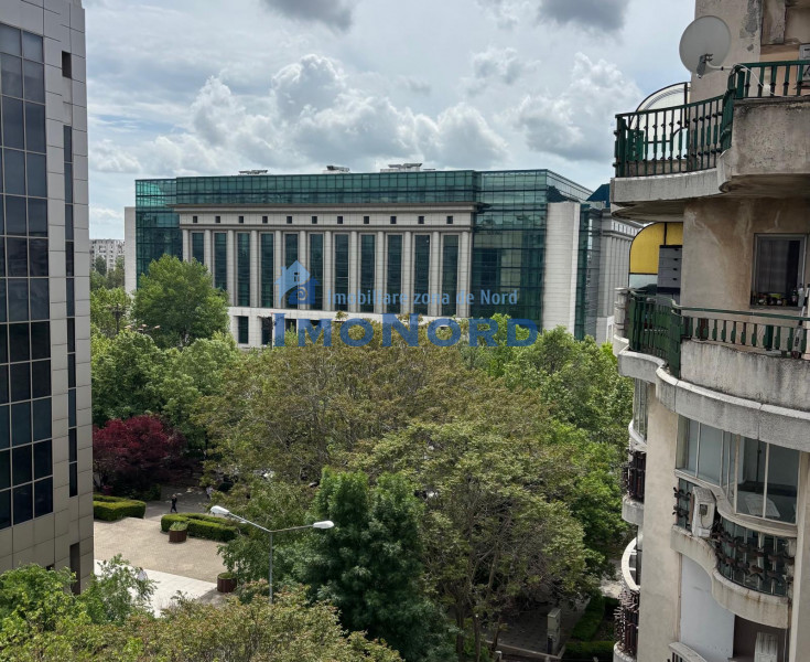 Vânzare duplex 5 camere Unirii