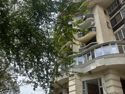 Vânzare duplex 5 camere Unirii