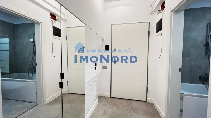 Apartament, mobilat, curte engleza, liber