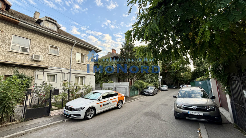 Apartament 3 camere cu garaj și boxă proprie de vânzare – Vatra Luminoas