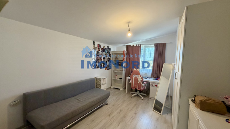 Casa de vânzare în Tunari – 3 dormitoare, curte proprie și 2 locuri de parcare