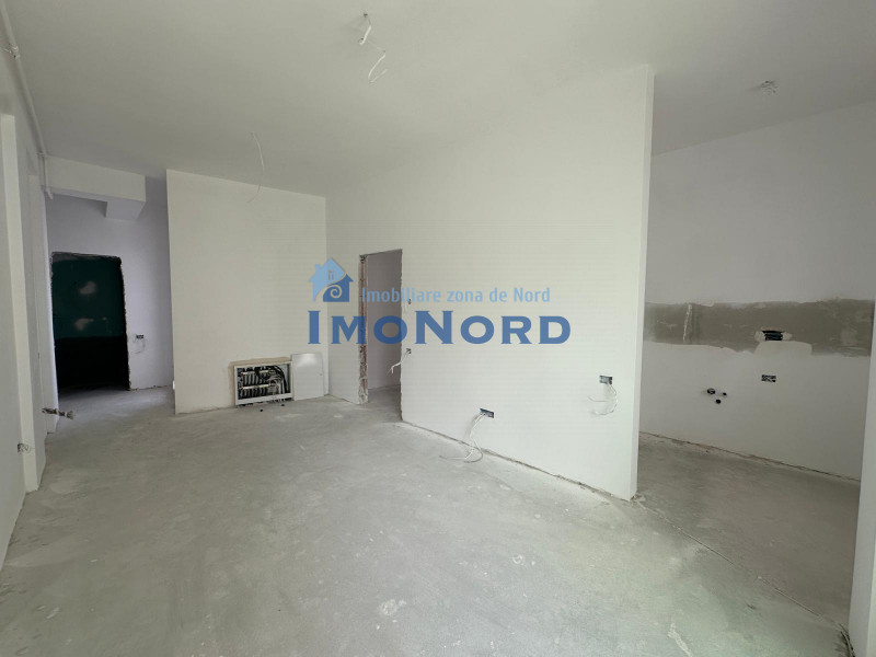 Centrul Capitalei, apartament cu 2 bai, etaj superior !