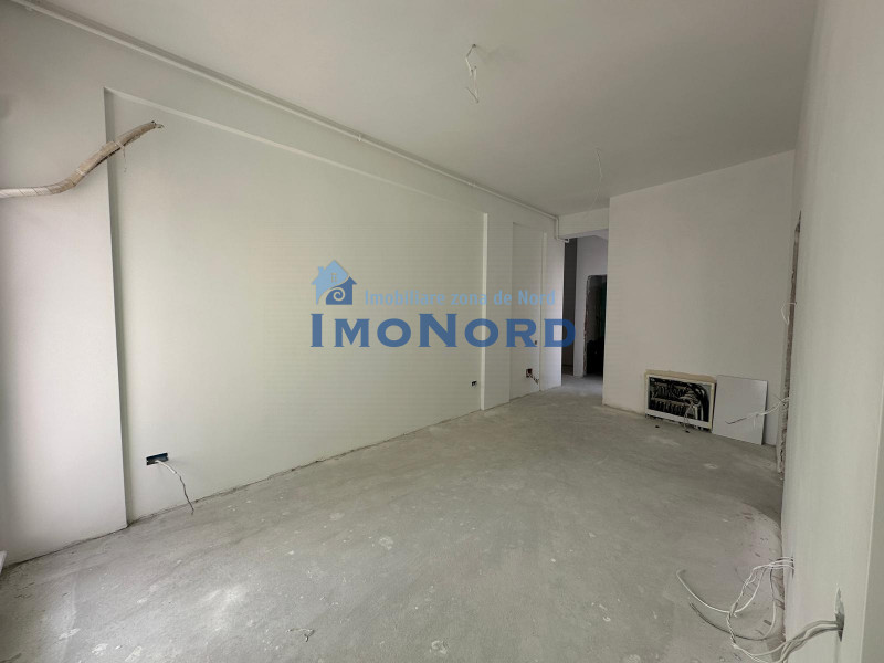 Centrul Capitalei, apartament cu 2 bai, etaj superior !