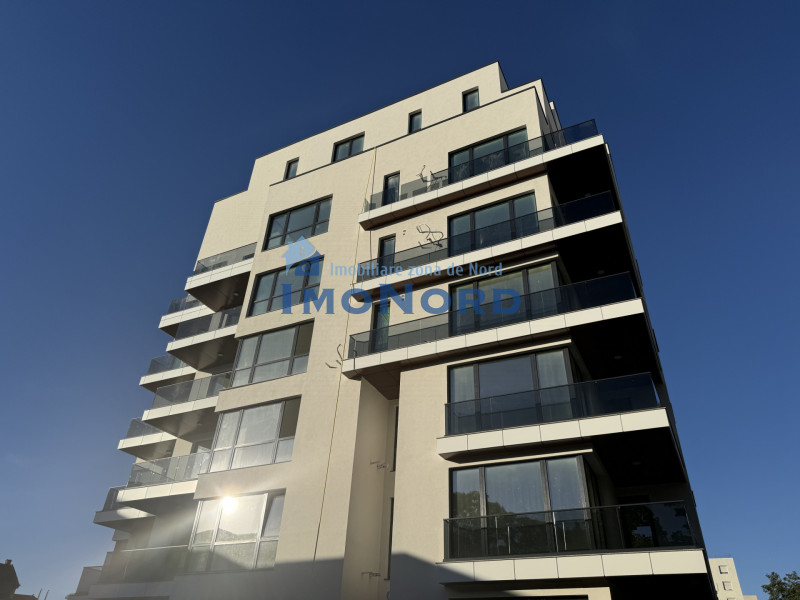 Centrul Capitalei, apartament cu 2 bai, etaj superior !