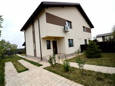 Vila tip duplex 5 camere Tamasi-Corbeanca