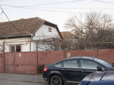 Casa de vanzare  in zona Dambovita