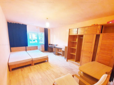  Apartament 3 camere cu garaj, strada Jupiter, Zorilor  