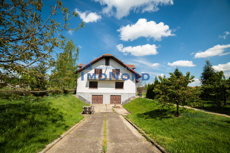 De Vanzare Vila 6 camere plus livada
