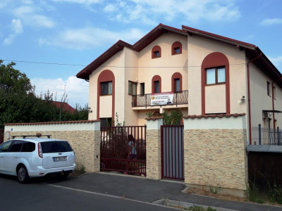 Casă 6 camere in duplex de vânzare in Buftea